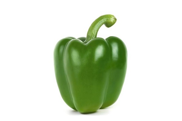 Перец зеленого цвета. Перец зеленый. Перец зеленый сладкий. Зеленый перец на белом фоне. Зеленый перец на прозрачном фоне.